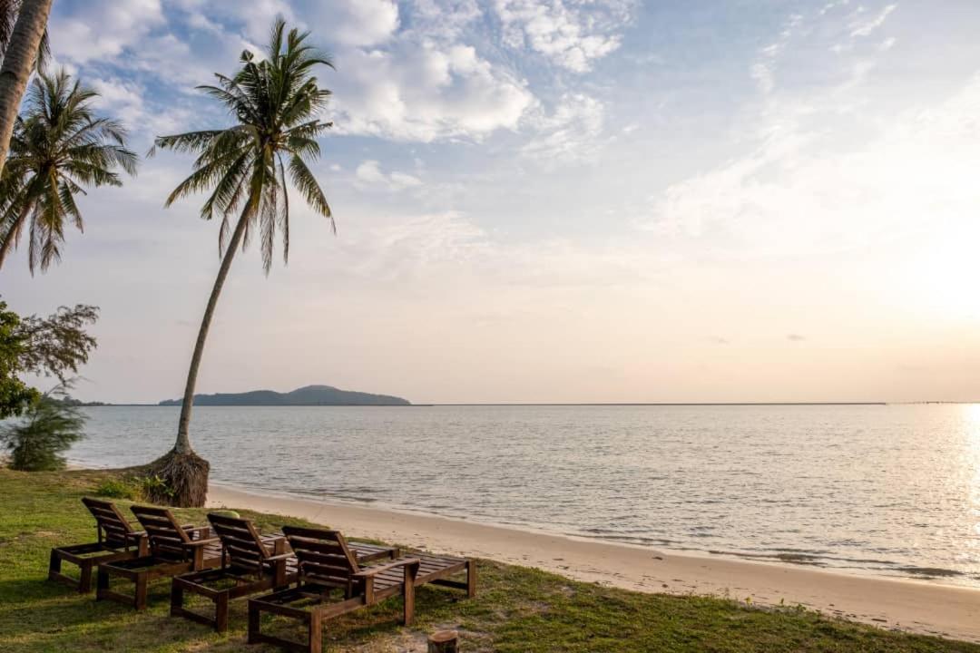 Coconut Beach Villa Langkawi Pantai Cenang  Luaran gambar